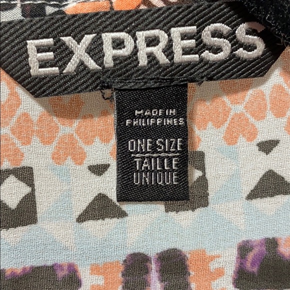 Express cafgan Never been worn EUC - Picture 2 of 5